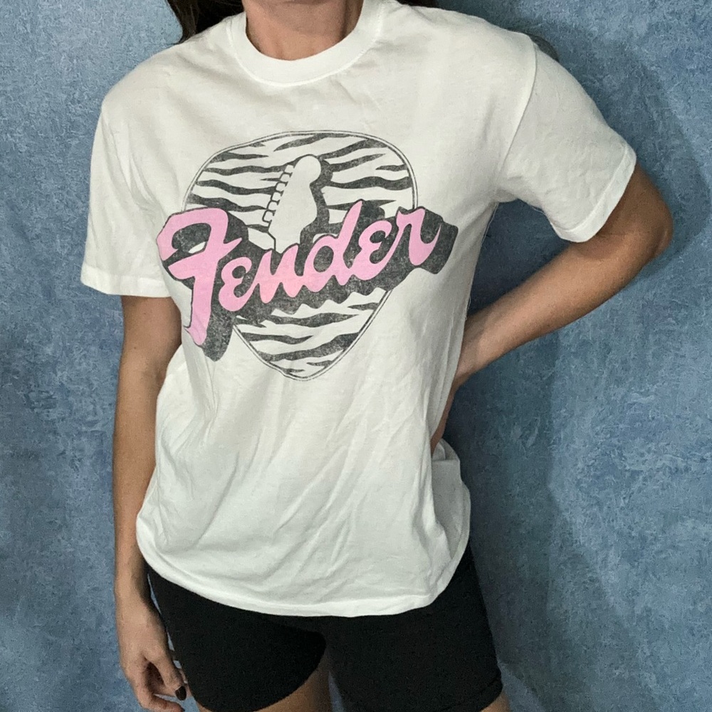 Fender White T-Shirt with Black Logo